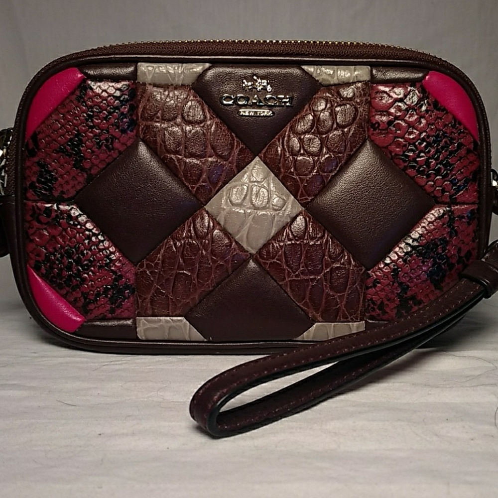 💋🌸SALE!!!!🌸💋Coach wristlet